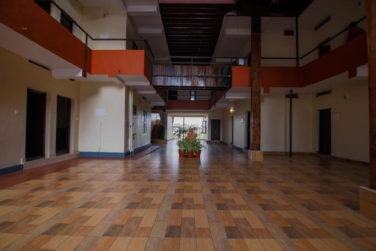 Jk Lodge Kottayam Buitenkant foto