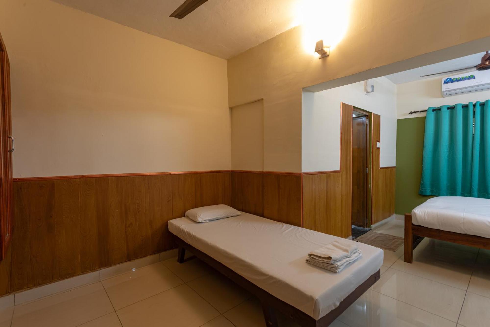 Jk Lodge Kottayam Buitenkant foto
