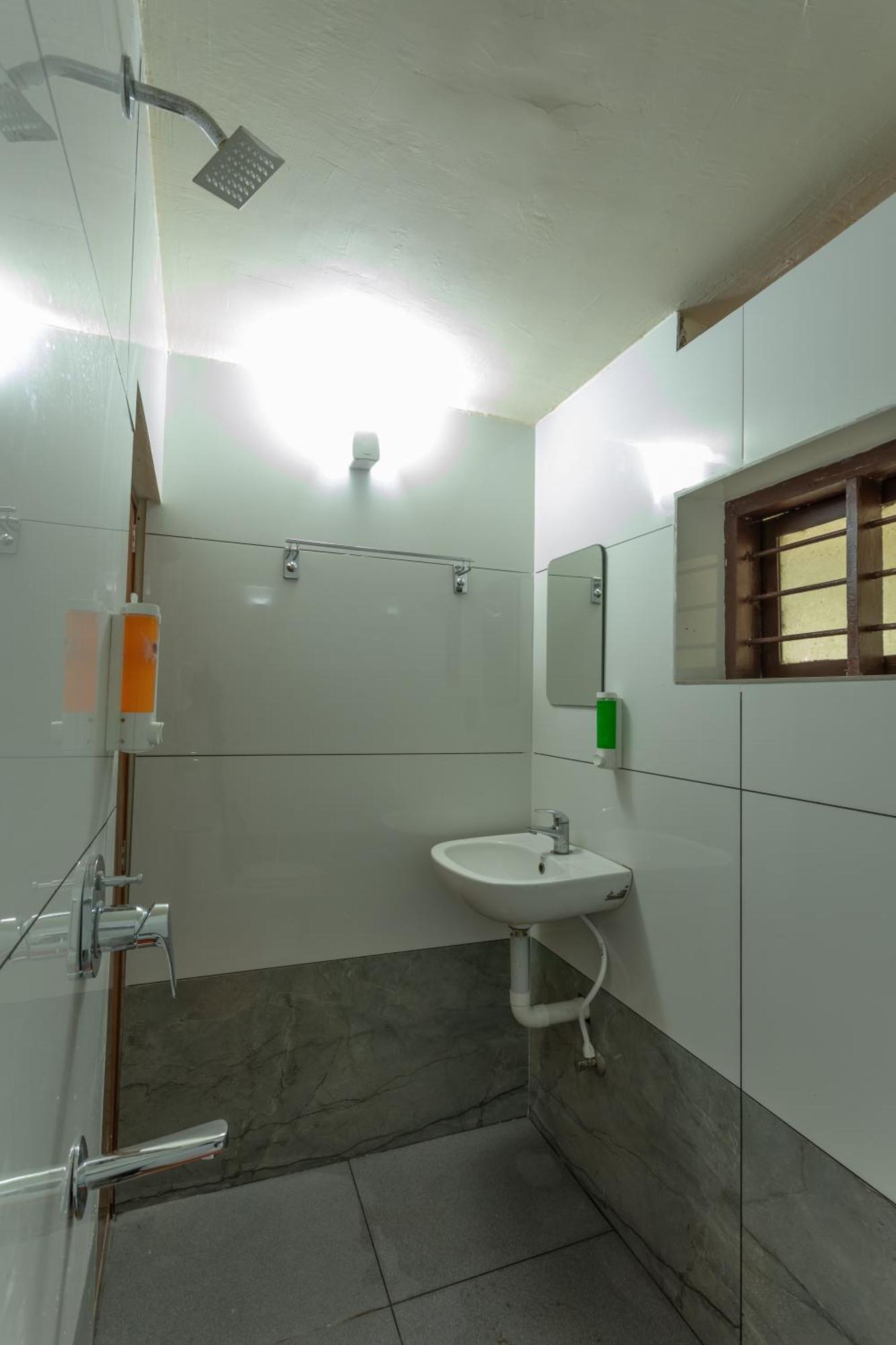 Jk Lodge Kottayam Buitenkant foto