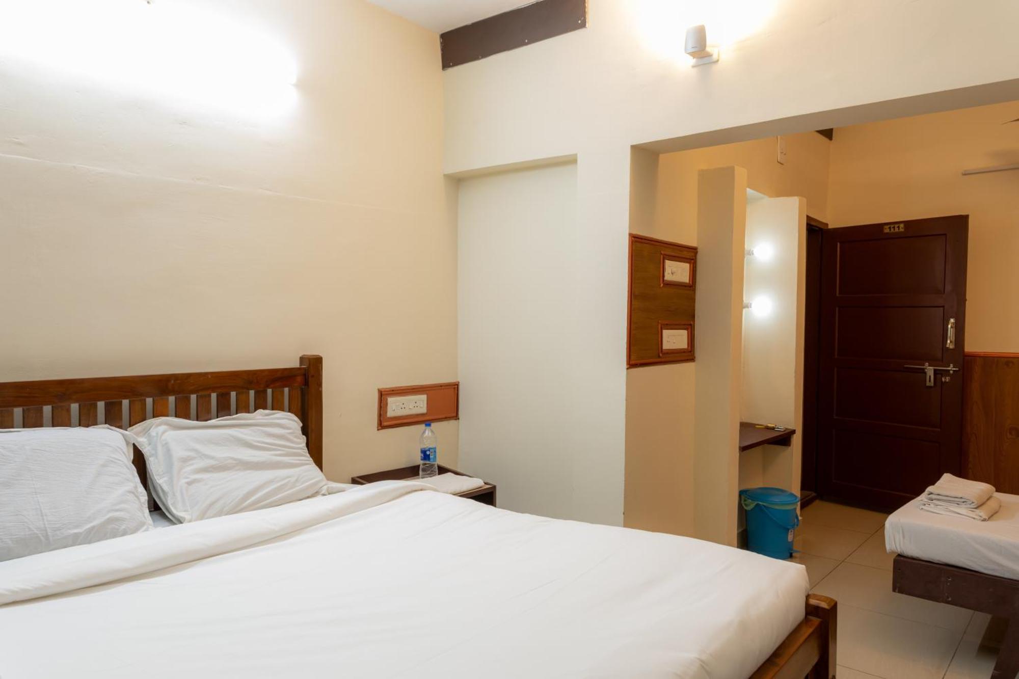 Jk Lodge Kottayam Buitenkant foto