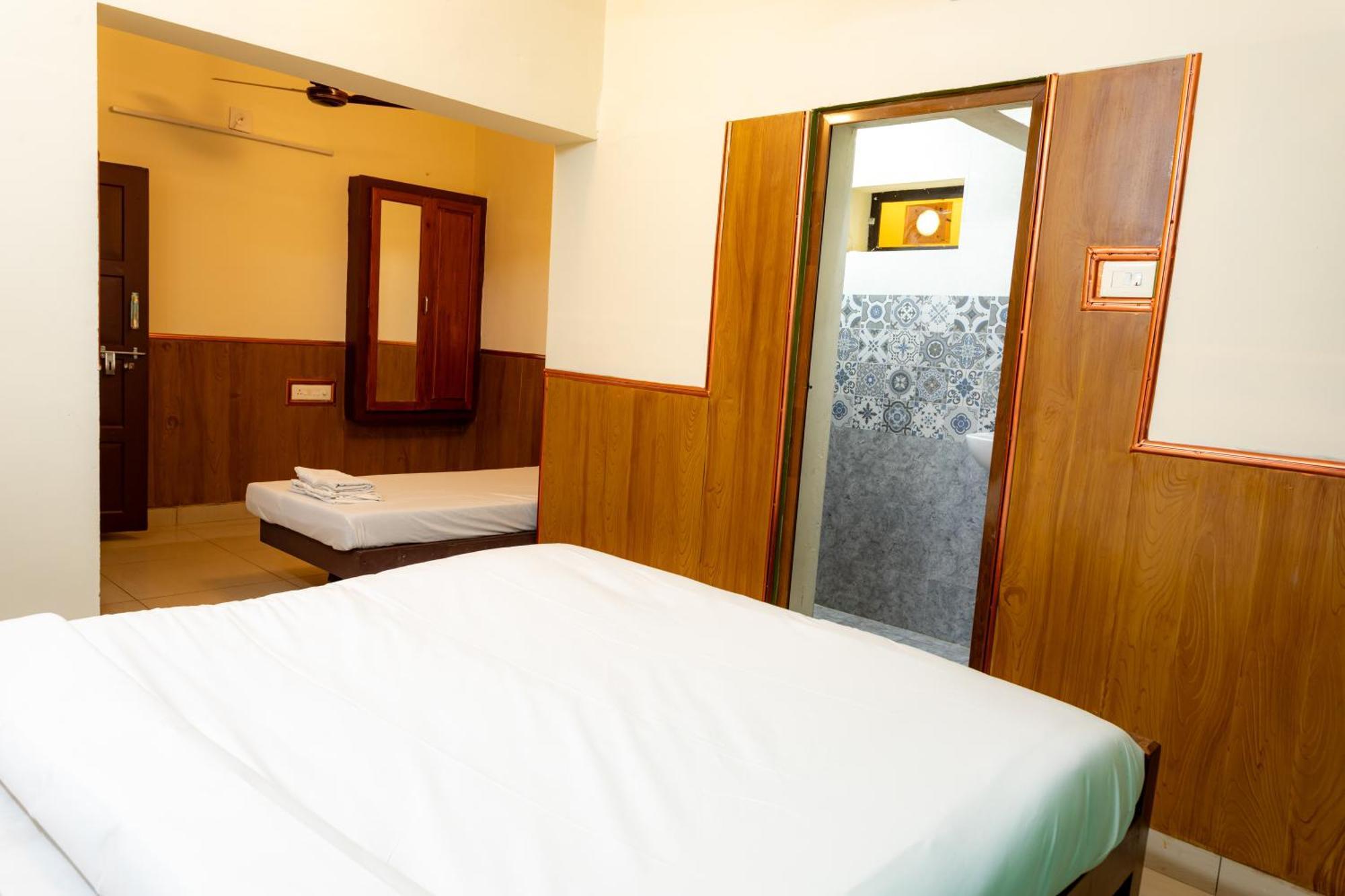 Jk Lodge Kottayam Buitenkant foto